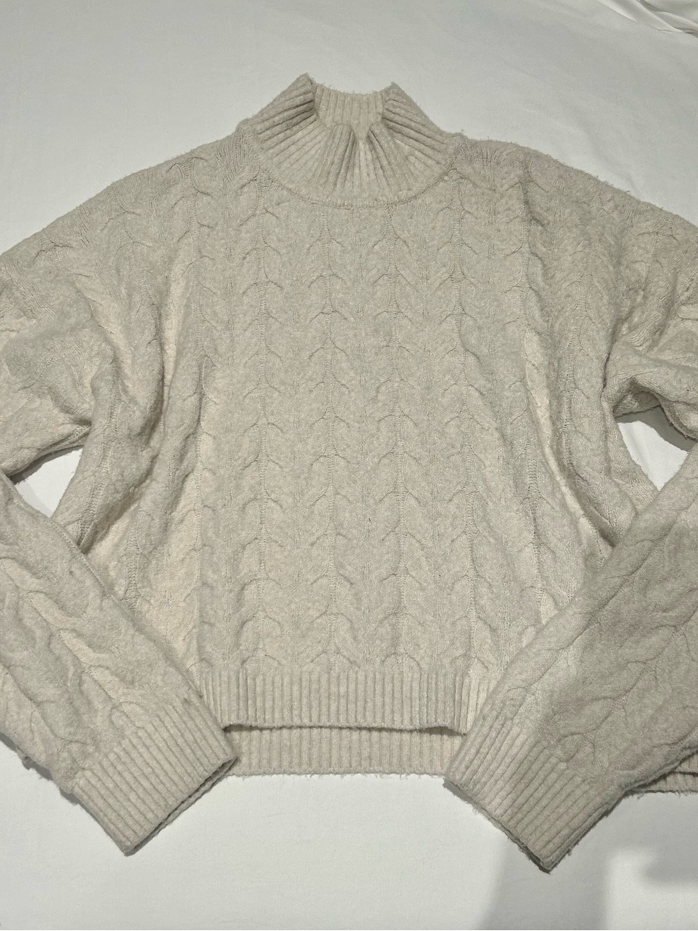 Pink Rose Soft Cable Knit Cream Sweater Large